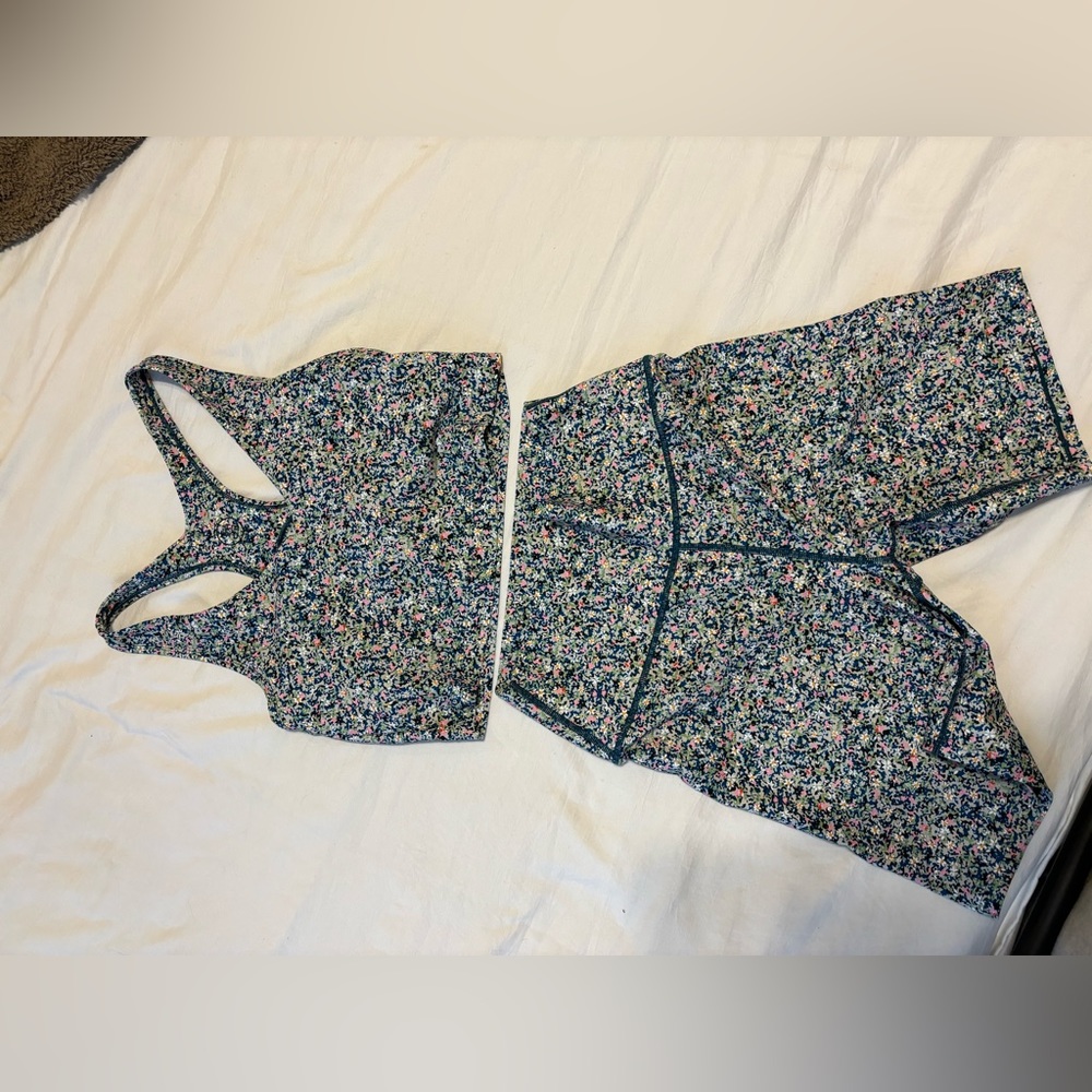 Matching workout set